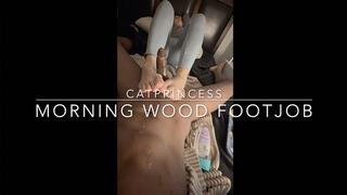 Shot cum everywhere! Morning wood footjob first thing in the morning, sexy size 9 milf feet on bbc