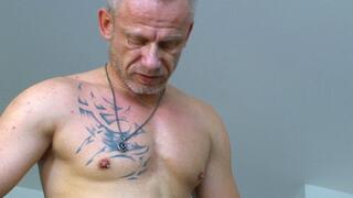 Muscular Man Ketiv Dominates Bazz With His Feet