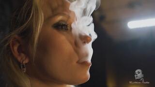 Red nails, white smoke FHD