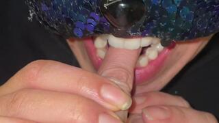 Biting my friend in ALL her fingers