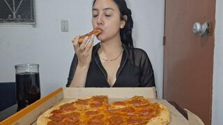 mukbang (full belly and vomited pizza)