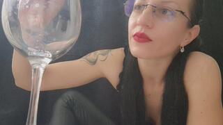 After I smoke 20 cigarettes, my smile turns gray and my teeth yellow.