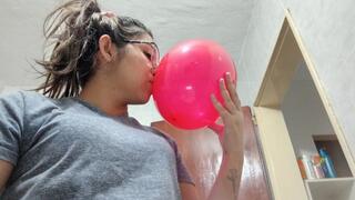 Decorating my balloon with snot