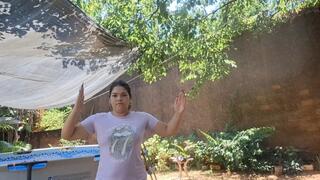 This robot goes crazy - She doesn't know what to do