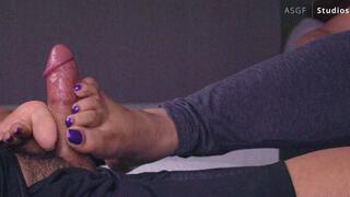 Remastered Latina Milf big soles FOOTJOB!