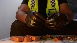 PC Bulky Gummy Raid. Massive Stash of Naughty Gummies, Gold Chains & Chocolates