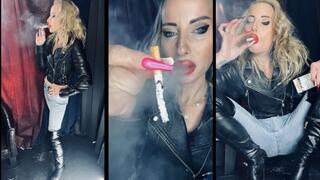 Your Leather Queen Speed smokes 3 Times marlboro red