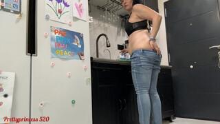 Clean the kitchen and Buttcrack
