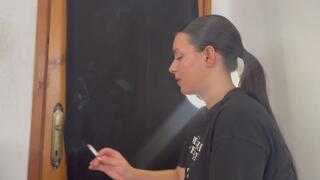 SANDY A THICK PONYTAIL HAIRSTYLE WITH A NOSE AND FRENCH BREATHING STYLE