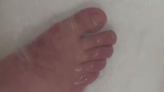 Quick Soapy Shower Feet