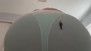 Clinging To My Curves - Unaware Giantess Glute Workout
