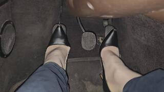 Pedal pumping and cranking in high heels