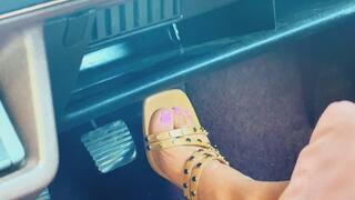 Zimbabwean Beauty Angel Begs Her Polo to Start â€“ Engine Flooded Chaos