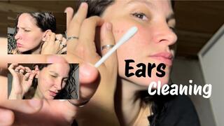 Ears cleaning