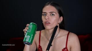 Hailey Gulps Soda 4K (3840x2160) Throat, ASMR