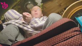 Giantess finds you and keeps you