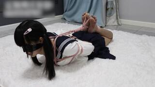 GG102-The lovely barefoot girl was bound by seafaring