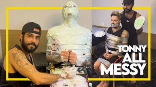 Tonny Tape all messy (1080p) Gay Bondage - Gay Domination - Pie in face - Pied - Tape Bondage - BDSM