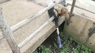 A Gift for a Shoe Hunter MP4