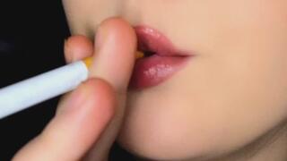 Close Up smoking with Anna