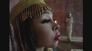 MF PREMIUM - CLEÃ“PATRA THE QUEEN OF FARTING - VOL #01 - MISTRESS BELLA CRUEL - NEW MF FEB 2026 - CLIP 02