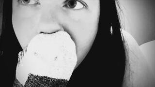 Sophia Veleno: Sock Fetish and Vibrator Time, Multiple Orgasms