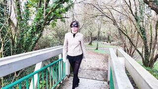 Venezia, 35 years old, real estate agent in Poitiers!