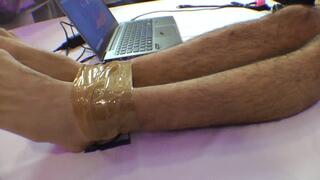 BIG ASS GODDESS SITTING AND CONTROL THE SLAVE CLIP 1 BY GODDESS SCARLET WHITE AND DANIEL SANTIAGO CAM BY DANI FULL HD