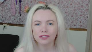 Encouraged Bi Vape Tease - Sophia Sinclaire wants you to suck cock! - HD MP4