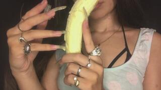 Nails Fruit Play