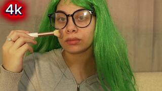 I show you how I do my makeup and how I apply lipstick in 4k.