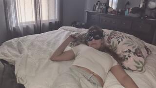 Open up and gulp! Stretching, yawning, showing my tummy.