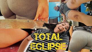 TOTAL ECLIPSE - 4K Giantess Barbara Butt Crush Extravaganza