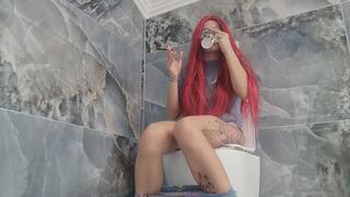 Extreme Toilet Morning: Coffee and Cigarettes