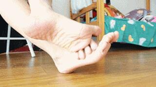ANNA Asian model Feet Rubbing together