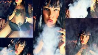 Darkside - Brunette with green eyes smoking and coughing for you - Dunhill Menthol 100