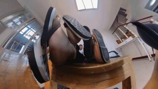 6K Tony Martina 2026 shows her dirty feet in 360-degree VR