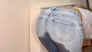 Nonchalant wetting in the morning