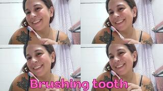 My mouth is full of foamâ€¦ I spit nonstop while staring at you.