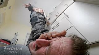 Face trample punishment (Full HD 1080p MP4)