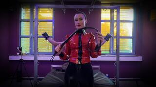 riding rubber mistress whipping her slave