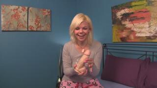 Jacking it with my step sister Alice (with mom's dildo)