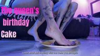 The Queen birthday cake