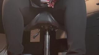 Boss's Giantess Foot Domination