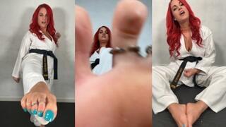 Ball Bust Foot Job 1