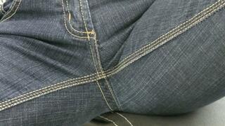 Stand over the camera in jeans MP4 HD 720p