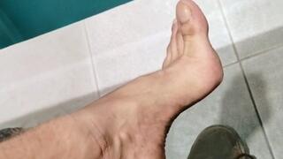 Sweaty Work Feet in Toilet Stall – Removing Dirty Shoes and Socks, Extreme Sole Close-Ups