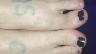 BLUE MIRROR GLASS FEET TOUCHDOWN TELEGRAM