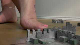 H1 mega I offer a deal to tinies .. protection for worship