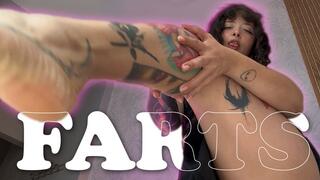 A few farts under the skirt of this big-bootied goth girl